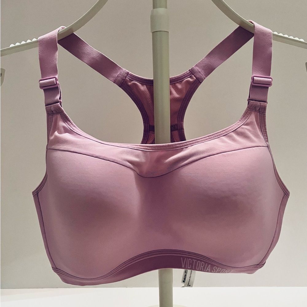 Victoria's Secret Incredible Lightweight Max Sports Bra size 34DD Lavender
